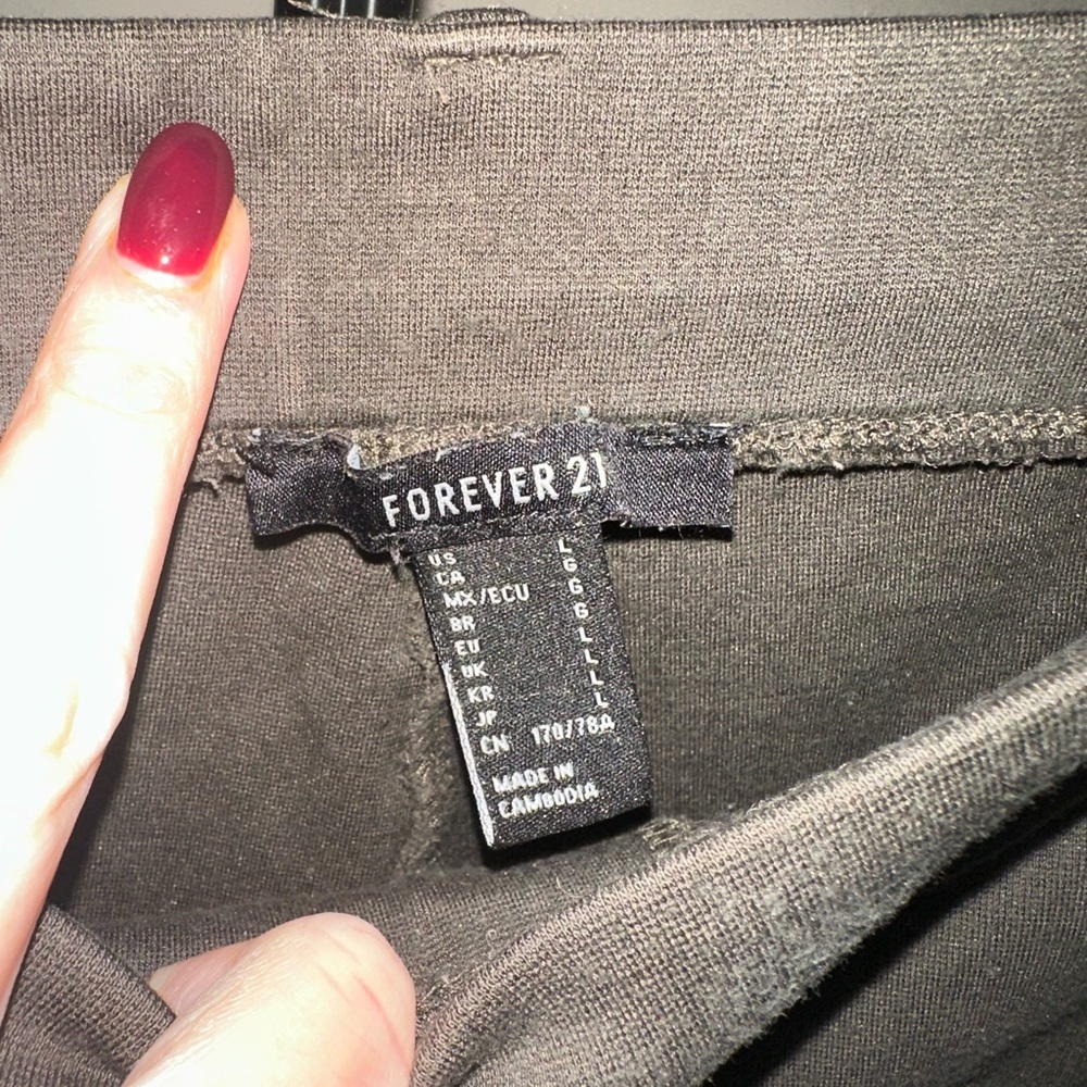 Forever 21 Olive Leggings With Belt Loops - Picture 3 of 4